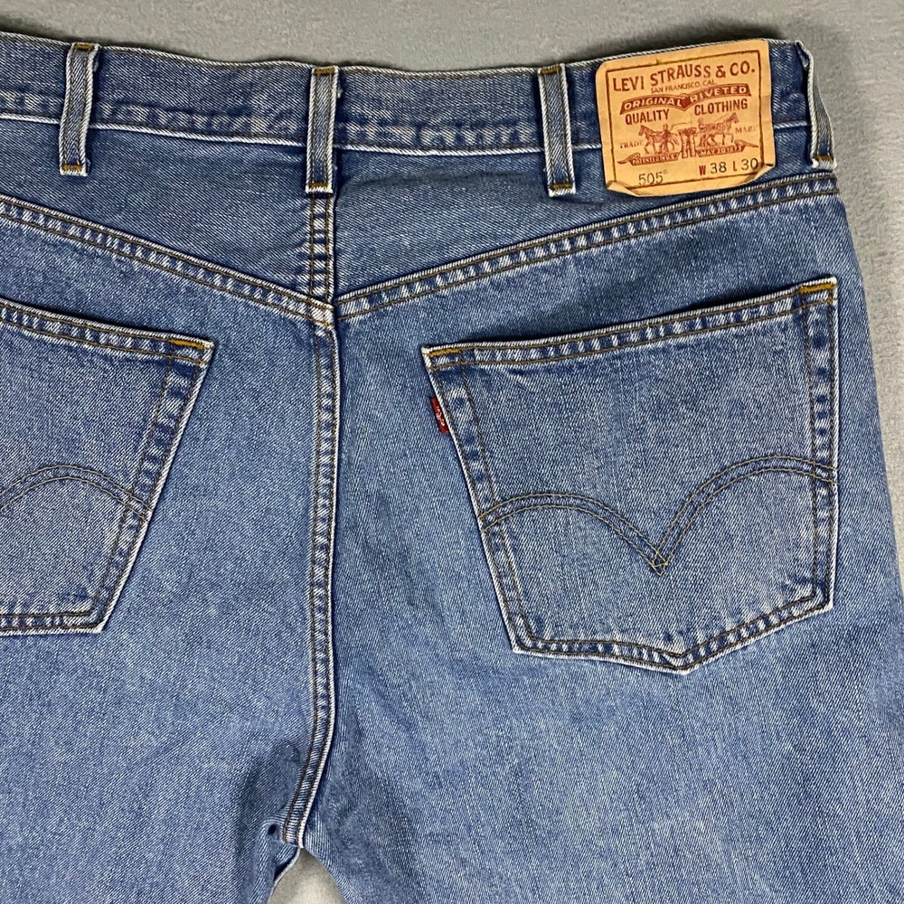 Y2K Levis 505 Regular Fit Mens Blue Jeans Medium Wash Denim 38x30 Straight Leg